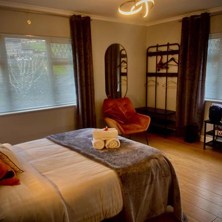 Shanroe Accommodation Mullaghbane Exteriör bild